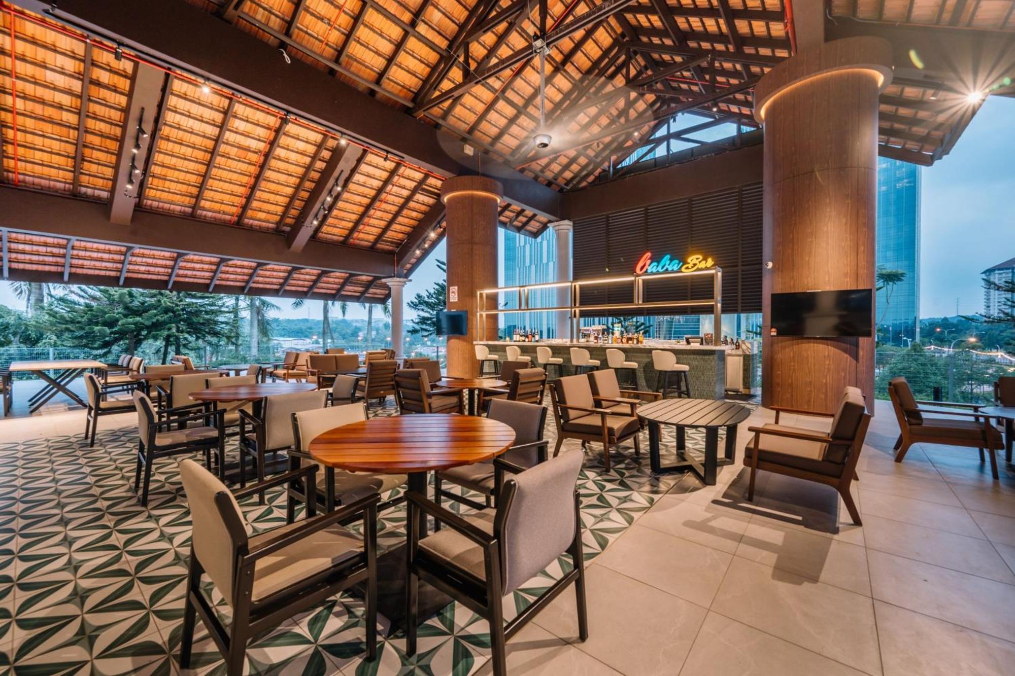 Palm Garden Hotel, Putrajaya, A Tribute Portfolio Hotel Exterior photo