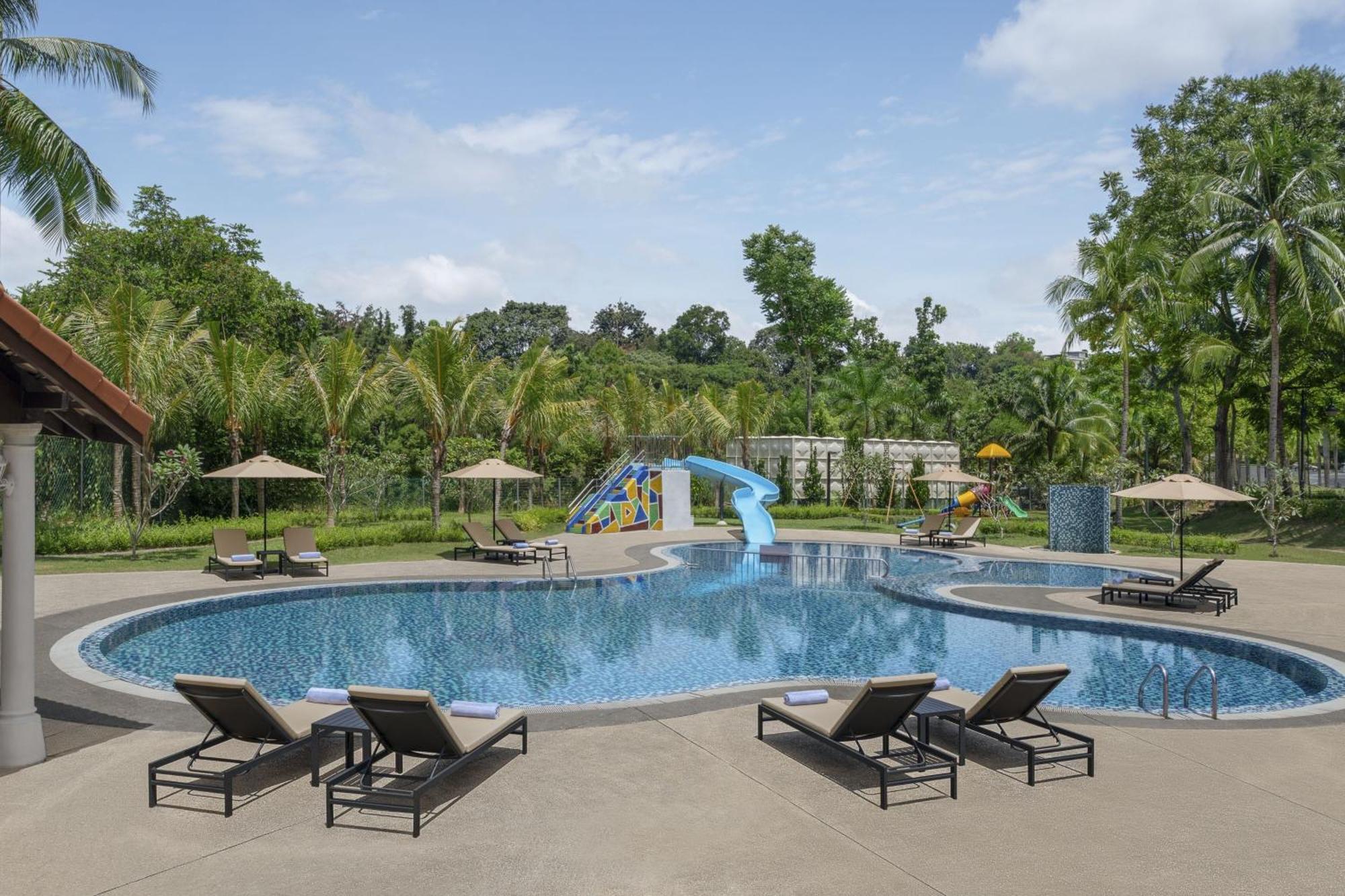 Palm Garden Hotel, Putrajaya, A Tribute Portfolio Hotel Exterior photo