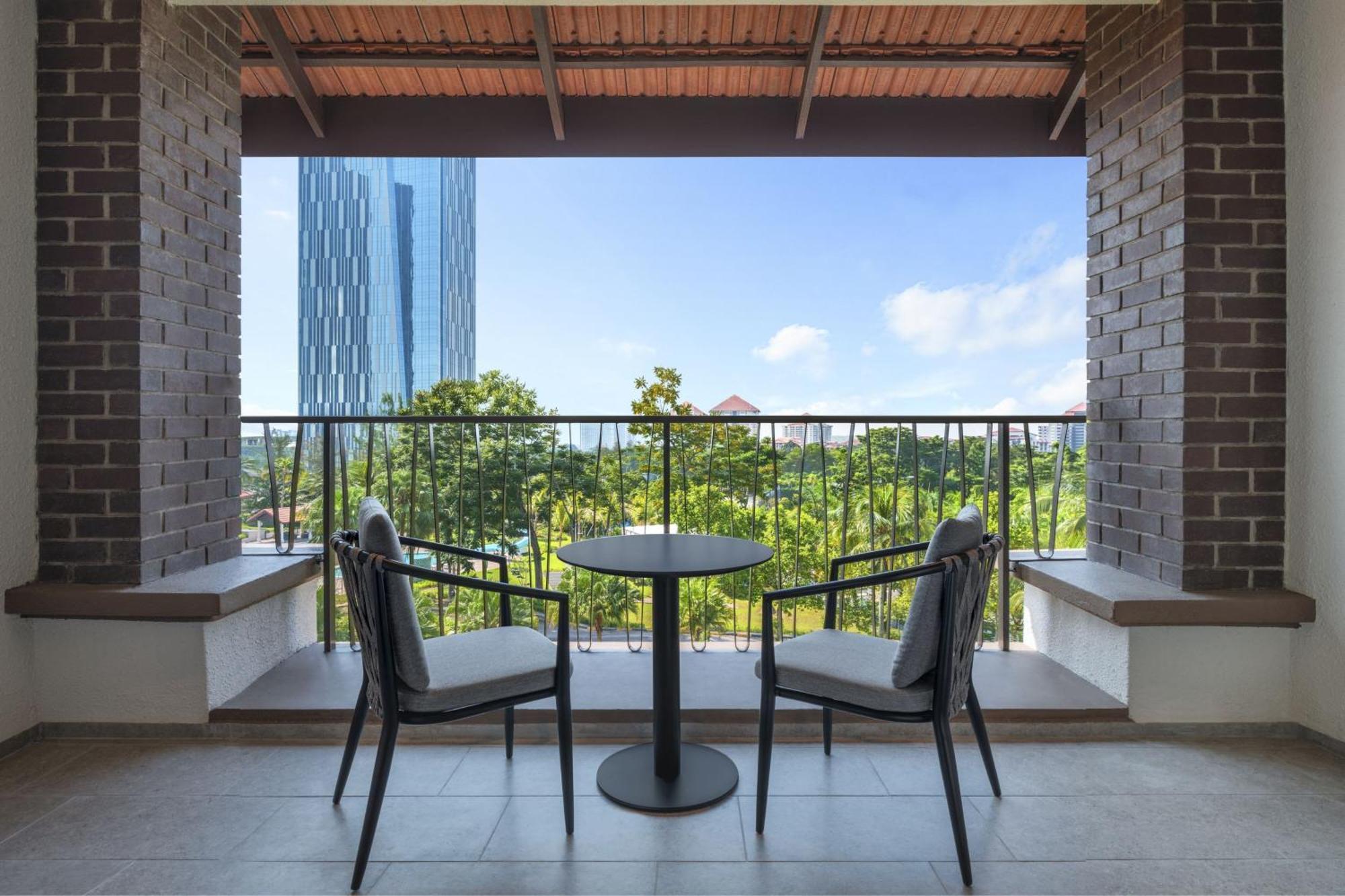 Palm Garden Hotel, Putrajaya, A Tribute Portfolio Hotel Exterior photo